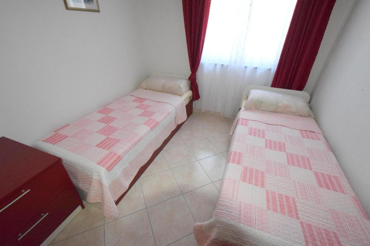 Apartments Gabrijel مالينسكا المظهر الخارجي الصورة